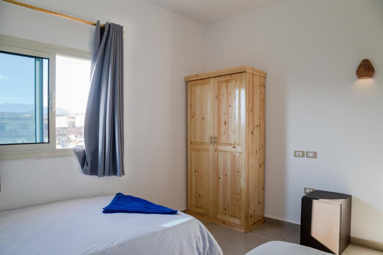 Al Deira Dahab Hotel Bagian luar foto