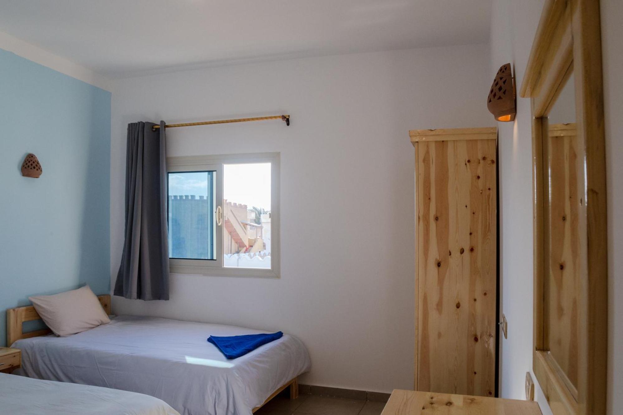 Al Deira Dahab Hotel Bagian luar foto